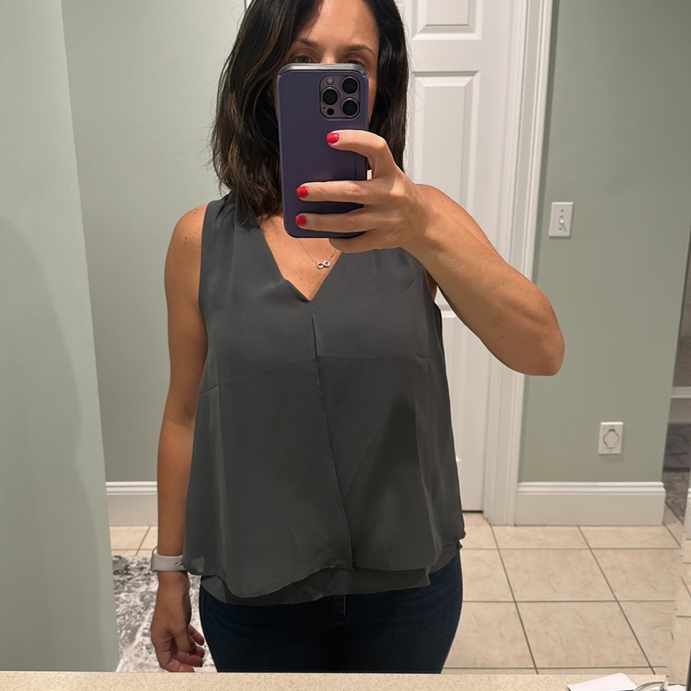Medium, grey, Banana republic blouse